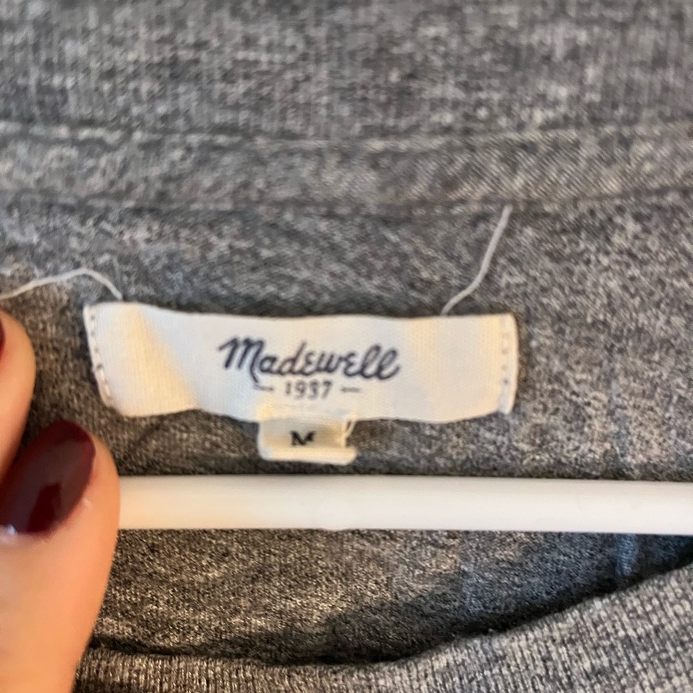 Cropped T